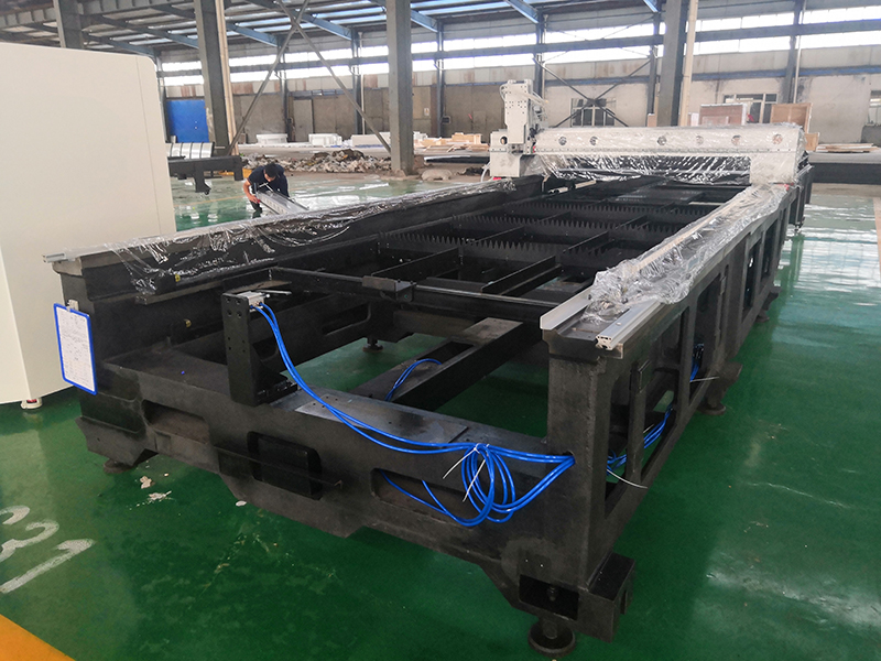 g et dual use open type double tables metal cutting machine